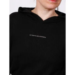 Swaet à Capuche Crop Noir Fille - Le Temps Des Cerises -ChicFit Boutique swaet a capuche crop noir fille le temps des cerises 3