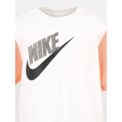 T-shirt Nsw Essential Boxy Blanc Fille - Nike -ChicFit Boutique t shirt nsw essential boxy blanc fille nike 3